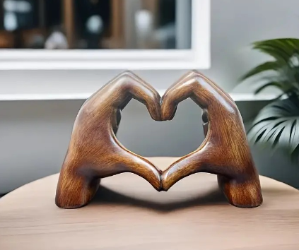 I Love You So | Creative Heart Resin Statue Gift (One)